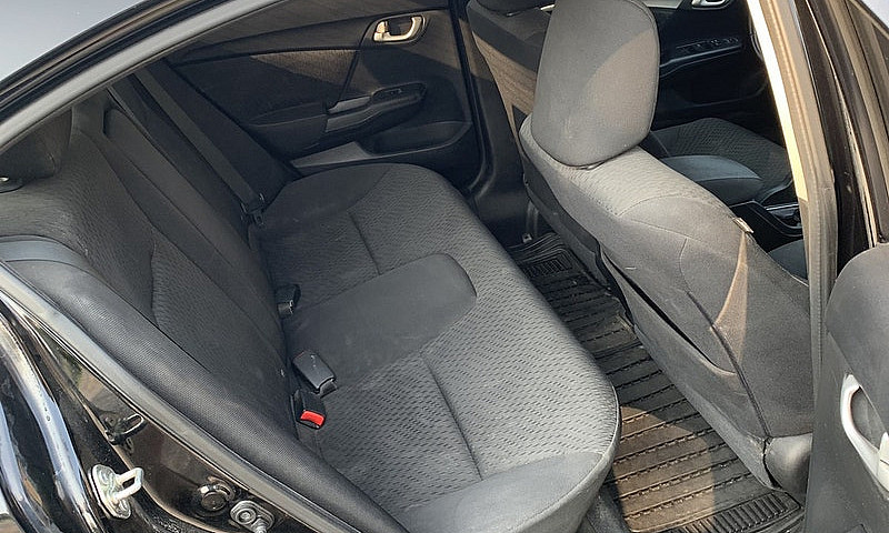 Honda Civic Lx Sedan...