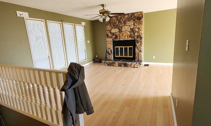 For Rent - 3 Bed 1 B...