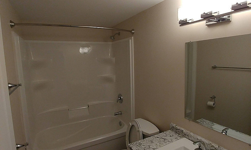 1 Bedroom Available ...
