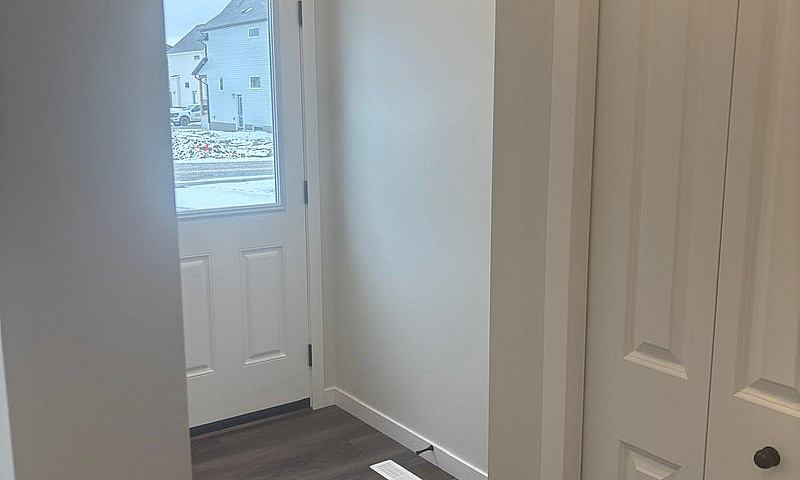 Spacious 6 Bed, 4 Ba...