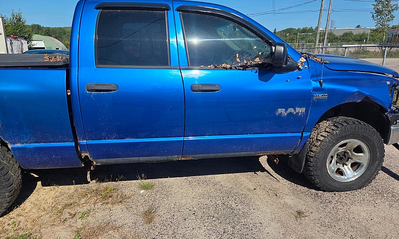 2007 Dodge Ram 4X4...