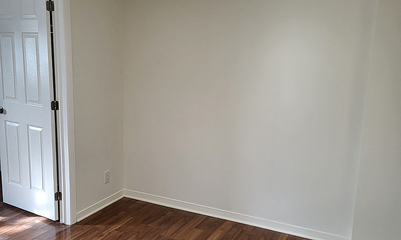 Hintonburg 1 Bedroom...