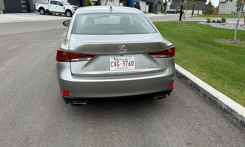 2018 Lexus 300 Is Aw...