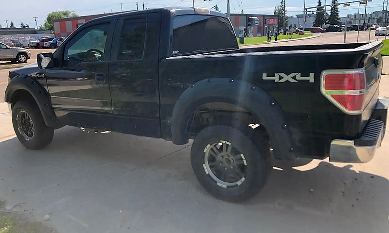 2009 Ford F150 4X4 V...