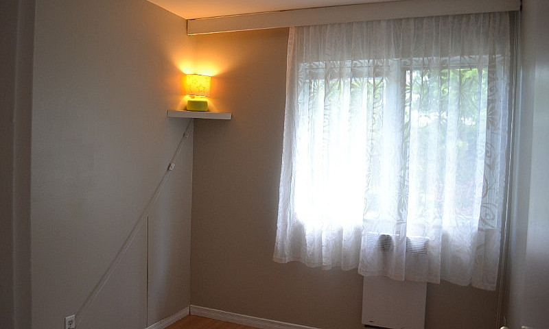 A 3-Bedroom House Cl...