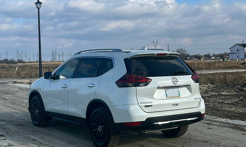 2019 Nissan Rogue...
