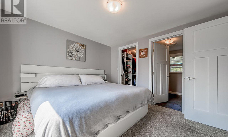 3 Bed 2 Bath Home Fo...