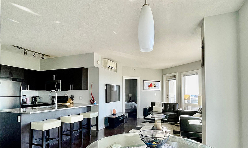 Beautiful Fully Furn...
