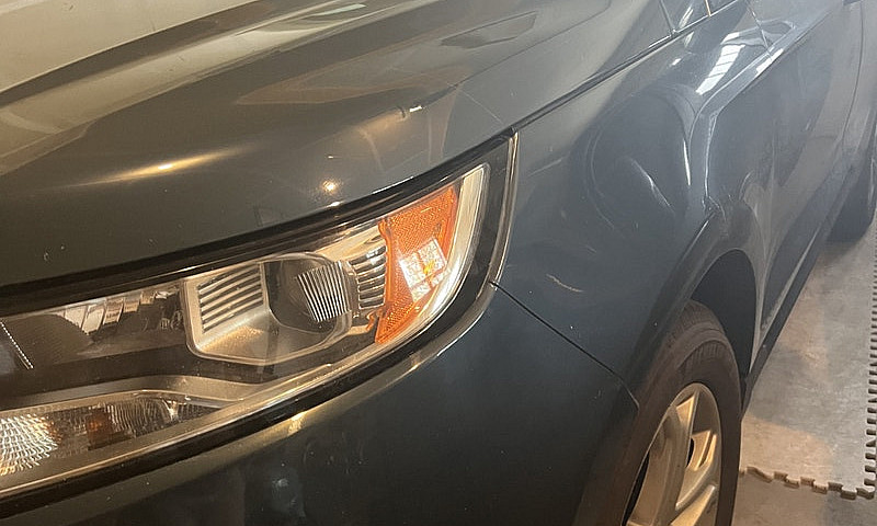2016 Ford Edge - $8,...