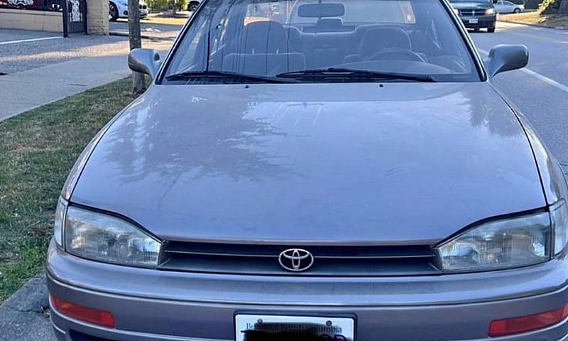 Toyota Camry – Ultra...