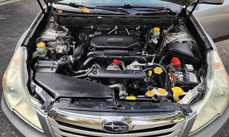 2010 Subaru Outback ...