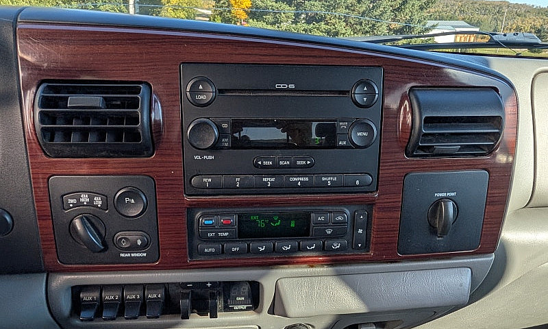 2006 Ford F-350...