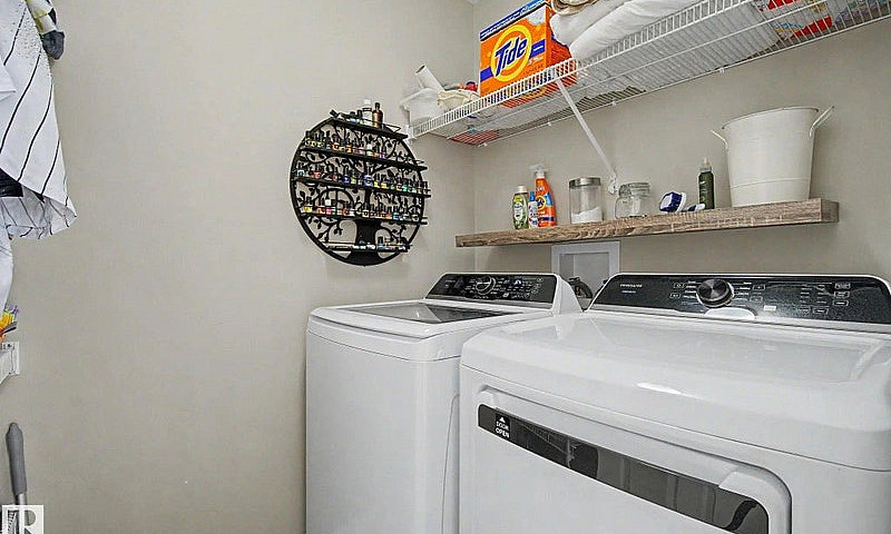 3 Bedroom Home For R...