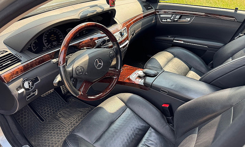 2013 Mercedes-Benz S...
