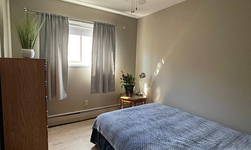 For Rent 1 Bd Apartm...