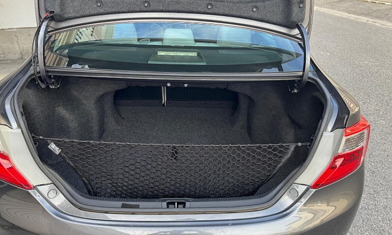 2012 Toyota Camry Le...