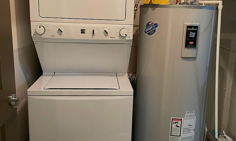 2 Bedroom Basement F...