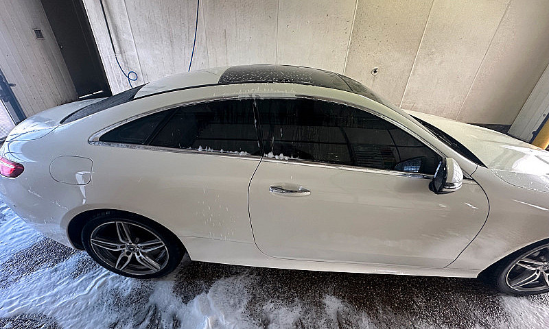 2018 Mercedes E400 C...