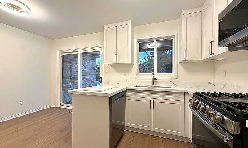 3 Bed 2 Bath Home Fo...
