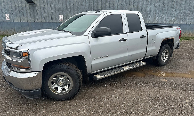 2016 Chevy Silverado...