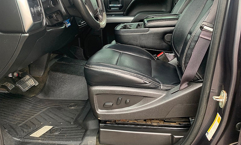 Chevrolet Silverado ...