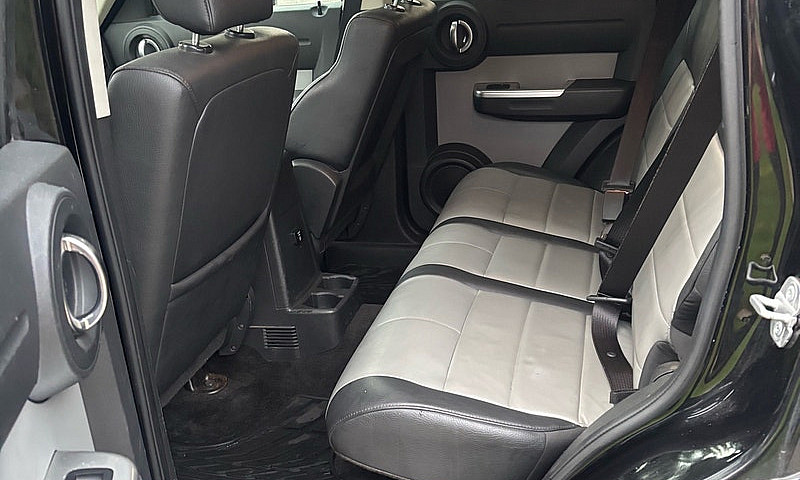2009 Dodge Nitro...