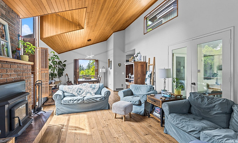 4 Bed West Coast Con...