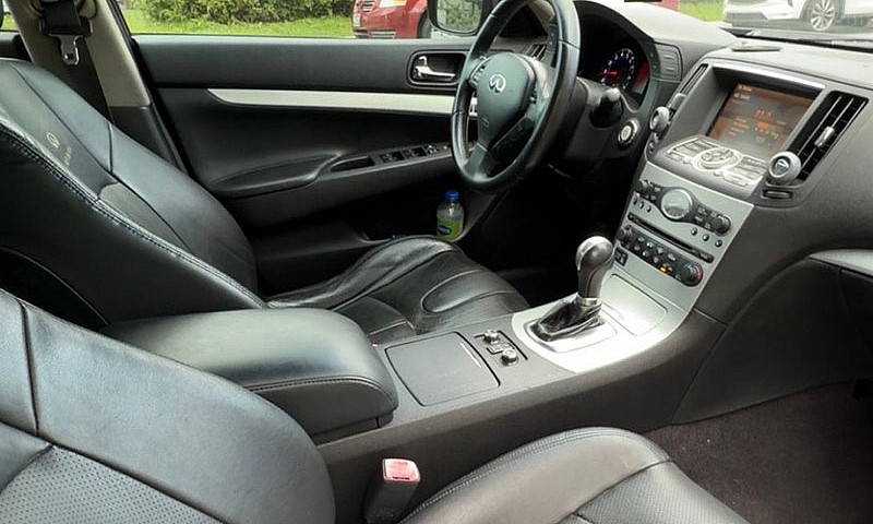 Infiniti G37X...