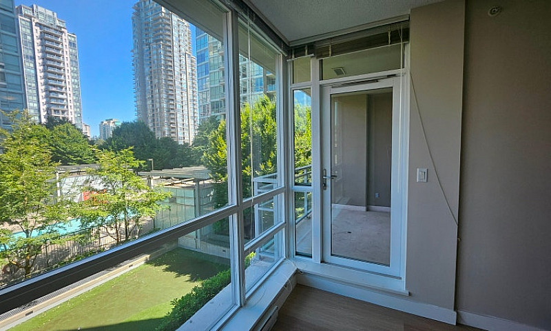 1 Bedroom Condo For ...