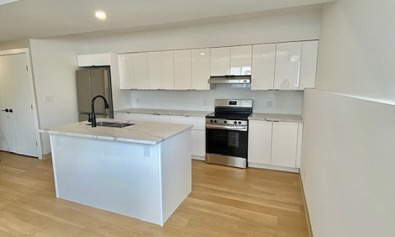 Apartment For Rent: ...