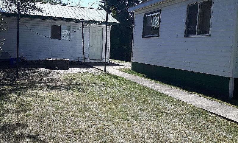 Keeley Lake, Sk - Ca...