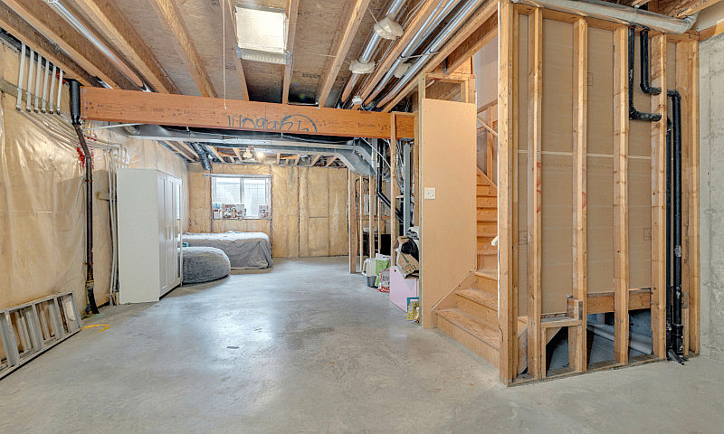 Townhouse In Ironsto...