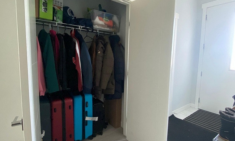 Fully Furnished Bedr...