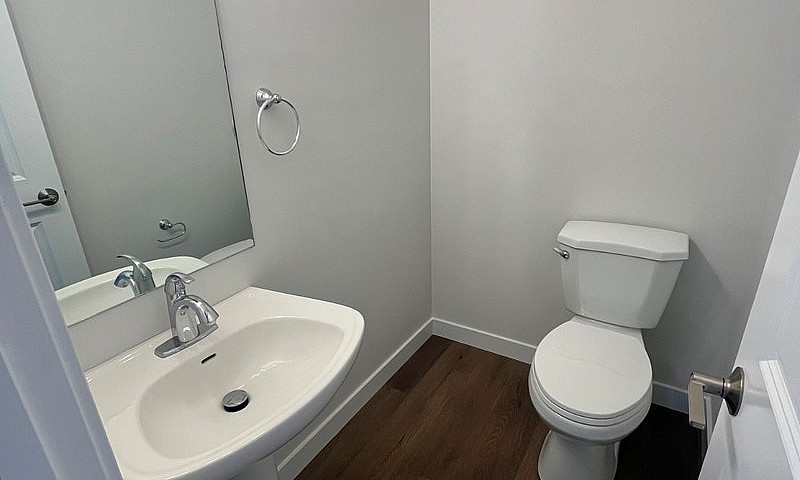 3-Bed / 3-Bath Townh...