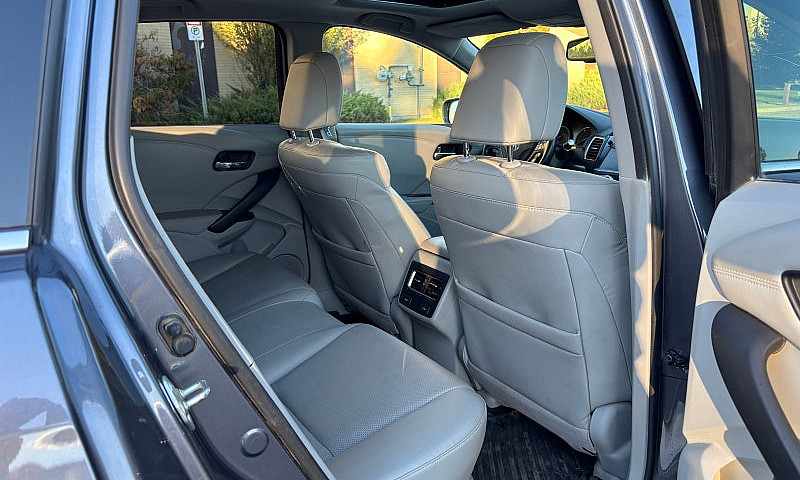 2017 Acura Rdx Awd...