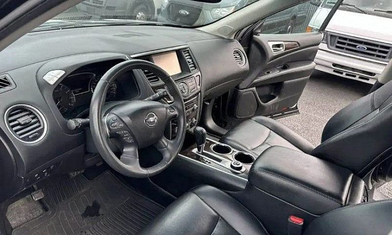 2013 Nissan Pathfind...