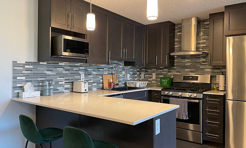 2-Bedroom Fully Furn...