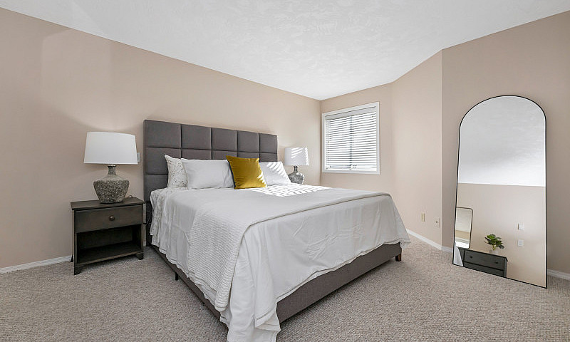 Furnished 2Bed/2Bath...