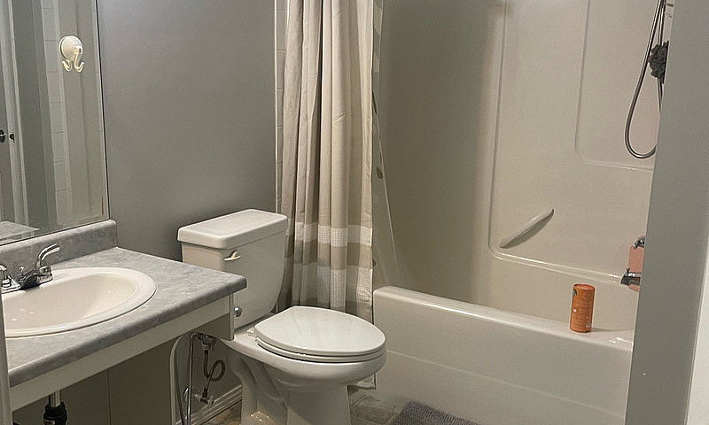 Southside 2 Bedroom/...