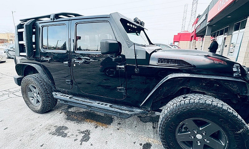 Jeep Wrangler Unlimi...