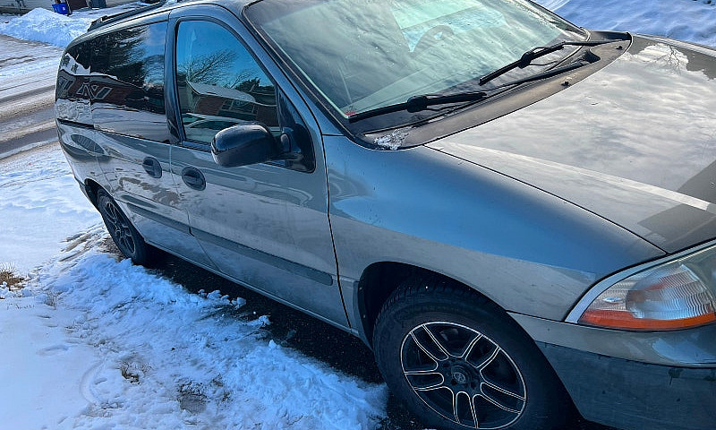 2003 Ford Windstar...