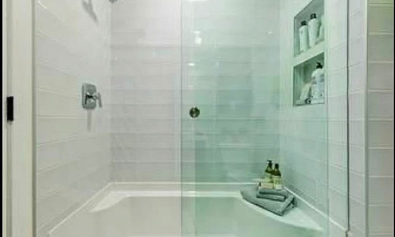 2 Bed 2 Bath Apartme...