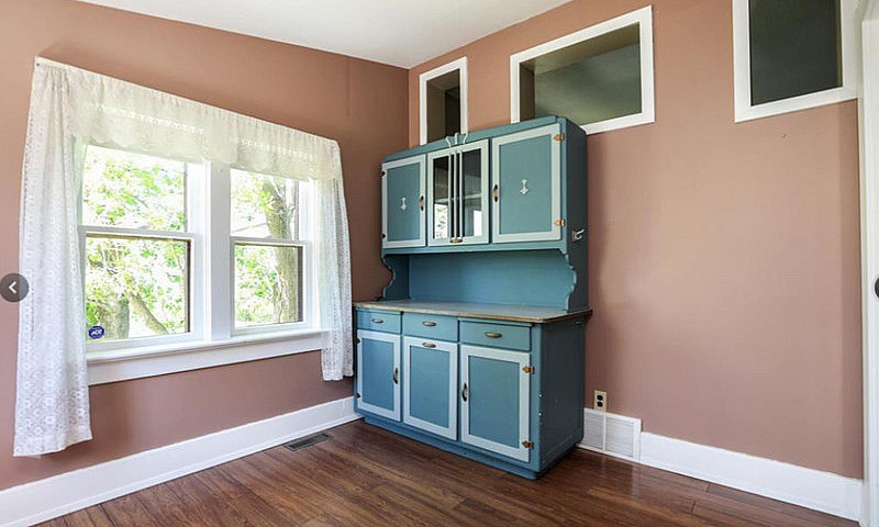 3Br Home On .42 Acre...