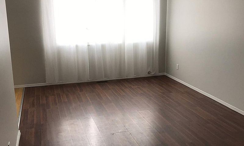 2 Bdrm Fourplex Suit...