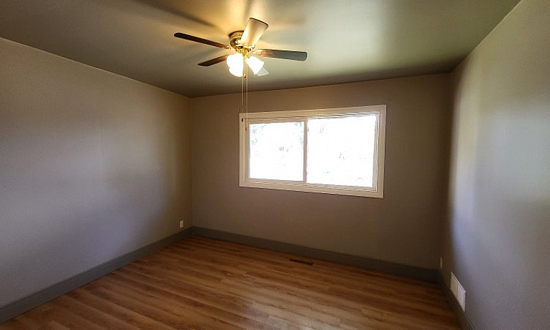 2 Bed, 1 Bath House ...