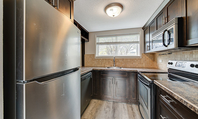 3 Bedroom Townhome, ...