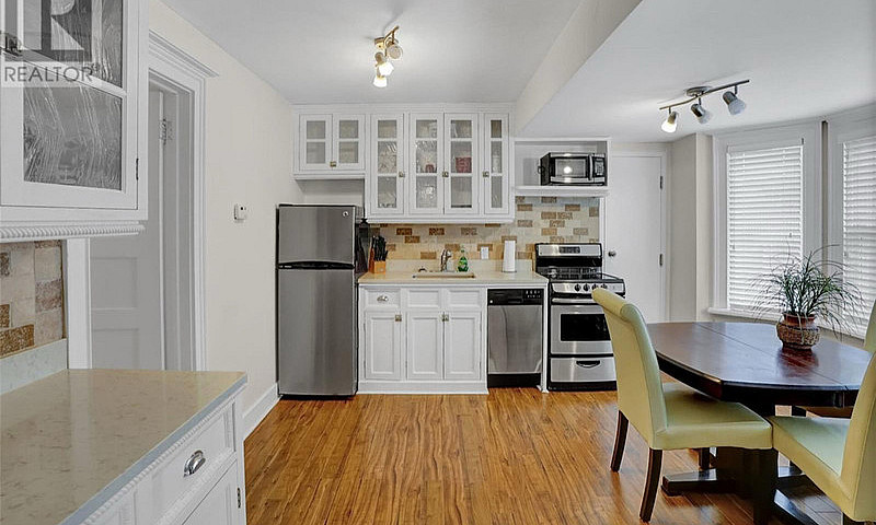 Fully Furnished Exec...