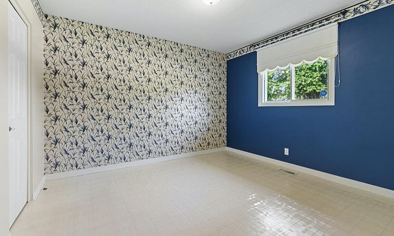 Stunning Country Hom...