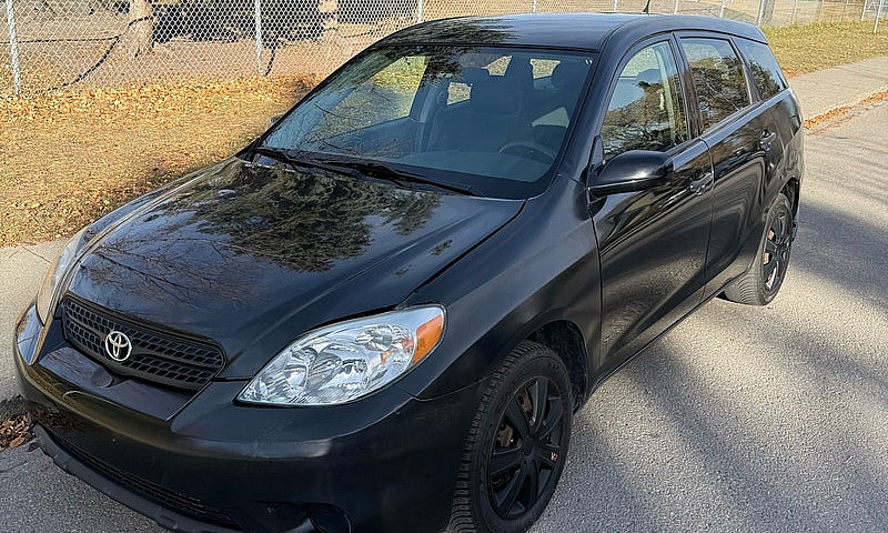 2005 Toyota Matrix...