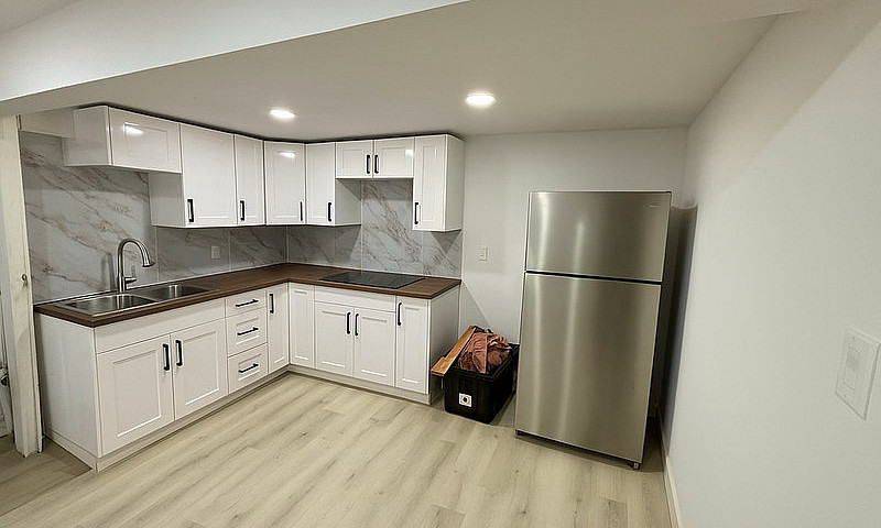 3 Bedroom Basement...